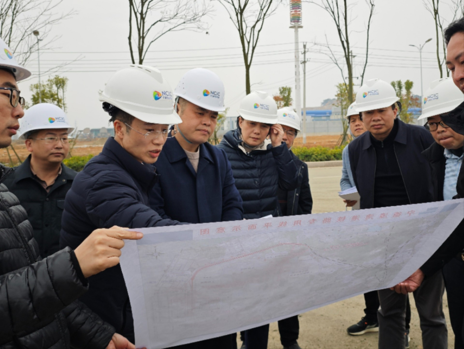 2024-2-29市交投集團領(lǐng)導深入市交投物流集團項目一線(xiàn)調研，章佳琦拍攝2.jpg