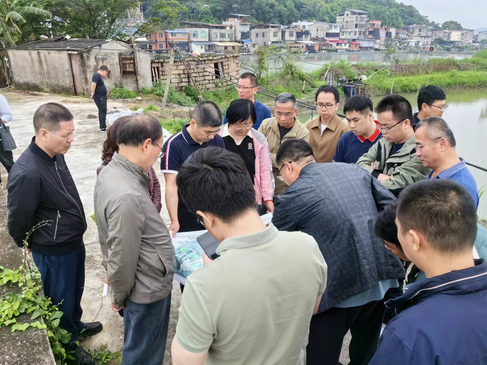 國道G228線(xiàn)蕉城漳灣下塘至拱嶼段公路工程初步設計方案專(zhuān)題推進(jìn)會(huì )順利召開(kāi)，王俊宇拍攝1.jpg